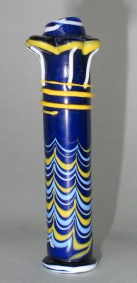 Palm kohl tube