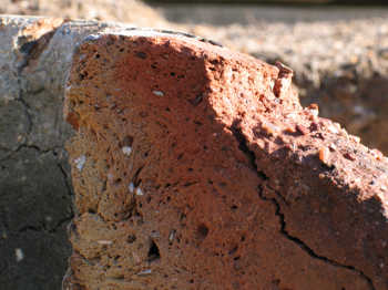 21. Close up of the top of the tank furnace.