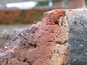 27. Detail of the top of the furnace.