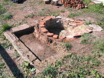 42. The firing chamber and the footprint of the annealing oven.