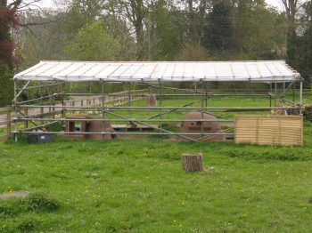 15. General view (tank and pot furnaces).