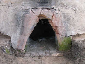 1. The stoke hole entrance.