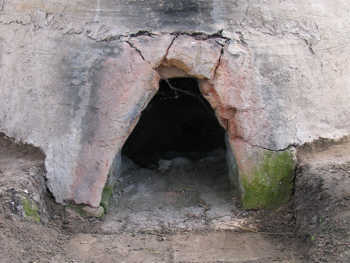 1. The stoke hole entrance.