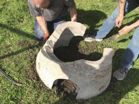 Assembling the firing chamber