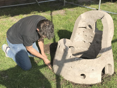 Assembling the melting chamber