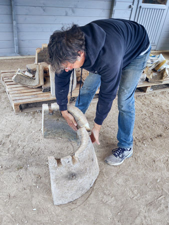 Assembling the furnace to establish the best position for the firepit