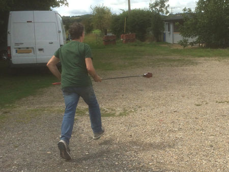 Mark running with hot glass (Photo © Steve Wagstaff)