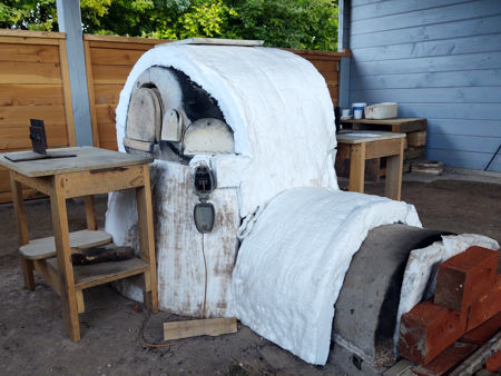 The furnace with ceramic fibre insulation