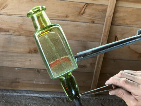 Square Bottle: casting off the handle