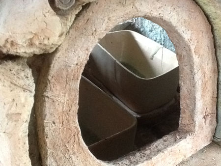 A cracked pot in situ (Photo © Steve Wagstaff)