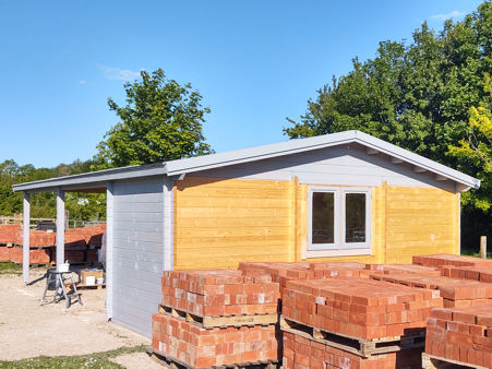 Painting the shelter