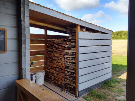 The partially-filled woodshed
