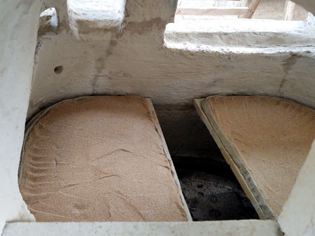 The shelves coated with sand